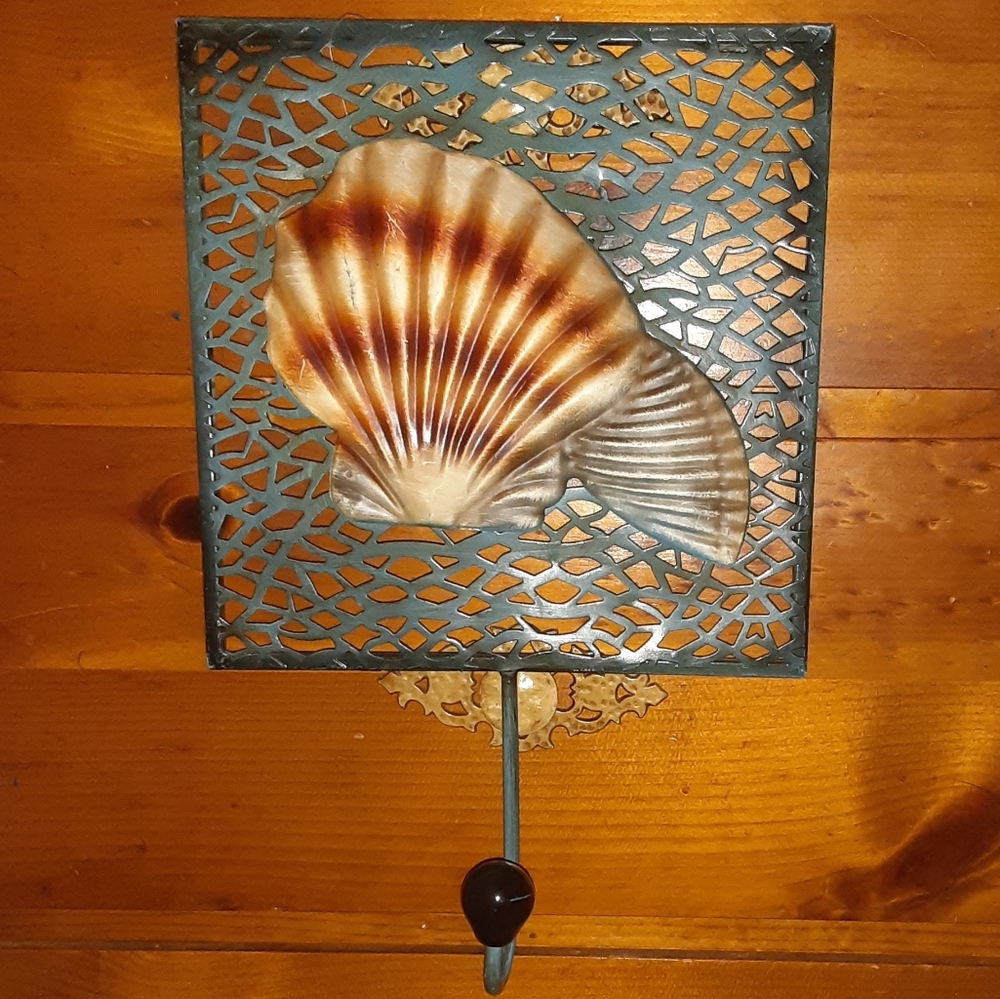 Wall Decor - Picture 2 of 3